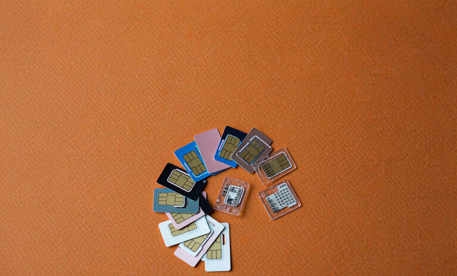 Prepaid-SIM-Karten 2026 im Vergleich: Die guenstigsten Anbieter